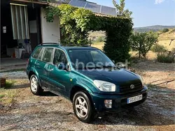 Verde Usado 2002 Toyota RAV4 Sol SUV | 2000 €