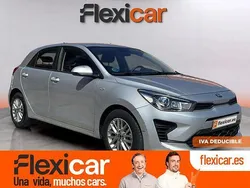 Gris / plata Usado 2021 Kia Rio Berlina | 14.990 € (Precio justo)
