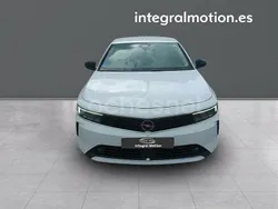 Blanco Usado 2022 Opel Astra Elegance Berlina | 16.500 € (Precio justo)