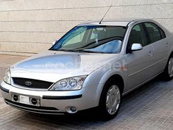 Gris / plata Usado 2003 Ford Mondeo Trend Berlina | 3990 € (Un poco caro)