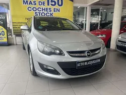Plateado Usado 2015 Opel Astra Business Familiar | 9200 € (Caro)