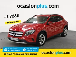Rojo Usado 2017 Mercedes GLA200 Urban SUV | 19.450 € (Precio justo)