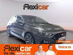 Gris Usado 2023 Hyundai i30 Berlina | 16.190 € (Precio justo)