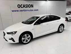 Blanco Usado 2021 Opel Insignia Edition Berlina | 18.400 € (Un poco caro)