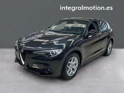 Negro Usado 2019 Alfa Romeo Stelvio Super SUV | 23.900 € (Un poco caro)