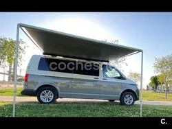 Gris / plata Usado 2016 VW Caravelle Comfortline Monovolumen | 33.500 €