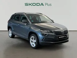 Gris Usado 2021 Skoda Karoq Ambition SUV | 20.900 € (Precio justo)