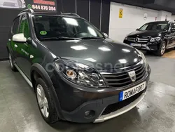 Gris / plata Usado 2010 Dacia Sandero Stepway Utilitario | 4499 € (Precio justo)