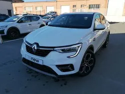 Blanco Usado 2022 Renault Arkana Zen SUV | 23.900 € (Precio justo)
