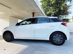 Blanco Usado 2018 Hyundai i20 Berlina | 7900 € (Precio justo)