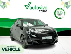 Negro Usado 2023 Peugeot e-208 GT Utilitario | 28.900 €