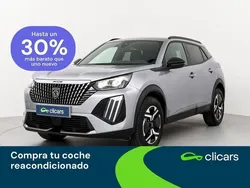 Gris Usado 2024 Peugeot 2008 Style SUV | 23.490 € (Buen precio)