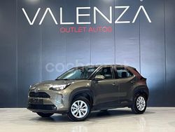 Gris / plata Usado 2023 Toyota Yaris Cross Style SUV | 24.900 € (Un poco caro)