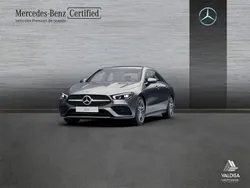 Gris montaña Usado 2022 Mercedes CLA200 AMG line Berlina | 35.900 € (Precio justo)