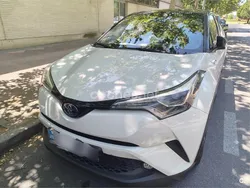 Blanco Usado 2018 Toyota C-HR Advance SUV | 19.100 € (Precio justo)