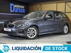 Gris Usado 2021 BMW 318 Familiar | 22.290 € (Precio justo)