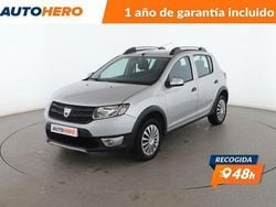Gris Usado 2015 Dacia Sandero Stepway | 8599 € (Precio justo)