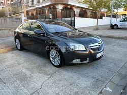 Gris / plata Usado 2013 Opel Insignia Excellence Berlina | 5990 € (Precio justo)
