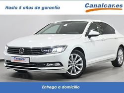Blanco Usado 2018 VW Passat Advance Berlina | 14.343 € (Buen precio)