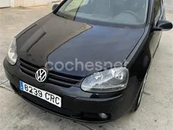 Negro Usado 2004 VW Golf IV Advance Berlina | 3200 € (Precio justo)
