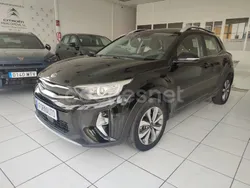 Negro Usado 2021 Kia Stonic SUV | 17.400 € (Precio justo)