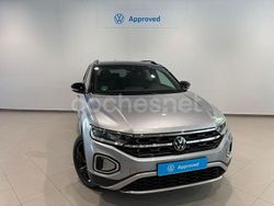 Gris / plata Nuevo 2025 VW T-Roc SUV | 29.995 € (Un poco caro)
