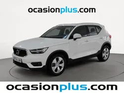 Blanco Usado 2021 Volvo XC40 Momentum SUV | 23.628 € (Precio justo)