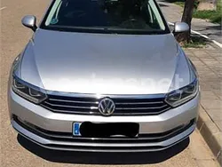 Gris / plata Usado 2017 VW Passat Advance Berlina | 13.300 € (Precio justo)