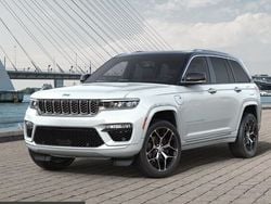Blanco Usado 2023 Jeep Grand Cherokee Summit SUV | 107.000 €