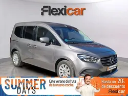 Gris / plata Usado 2023 Mercedes T160 Monovolumen | 24.990 €