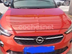 Granate Usado 2023 Opel Corsa Color Edition Berlina | 14.800 € (Precio justo)