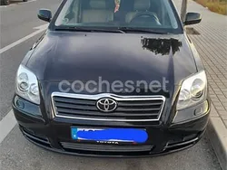 Negro Usado 2005 Toyota Avensis Executive Berlina | 3500 € (Precio justo)