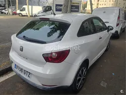 Blanco Usado 2010 Seat Ibiza SC Reference Utilitario | 3750 € (Precio justo)