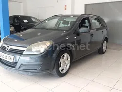Gris / plata Usado 2006 Opel Astra Enjoy Berlina | 4300 € (Un poco caro)