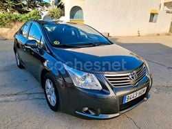 Gris / plata Usado 2011 Toyota Avensis Active Berlina | 10.900 € (Un poco caro)