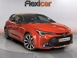 Rojo Usado 2023 Toyota Corolla Edition Berlina | 25.690 € (Un poco caro)
