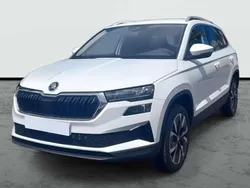 Blanco Nuevo 2025 Skoda Karoq Selection SUV | 25.790 € (Precio justo)