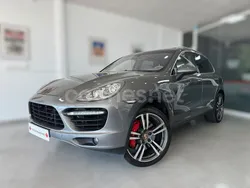 Gris / plata Usado 2010 Porsche Cayenne Turbo SUV | 26.950 € (Precio justo)