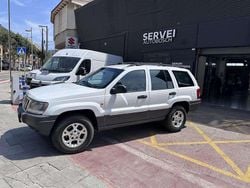 Blanco Usado 1999 Jeep Grand Cherokee Laredo SUV | 7974 € (Precio justo)