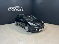 Rojo Usado 2009 Peugeot 207 GTi Utilitario | 5200 € (Precio justo)