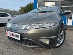Gris / plata Usado 2006 Honda Civic Executive Berlina | 6990 € (Un poco caro)