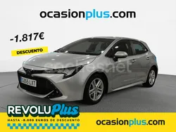 Gris / plata Usado 2022 Toyota Corolla Business Edition Berlina | 19.990 € (Precio justo)