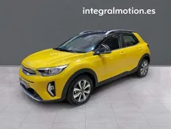 Amarillo Usado 2022 Kia Stonic Plus SUV | 15.799 € (Precio justo)