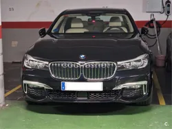 BMW 740