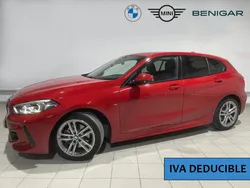 Rojo Usado 2024 BMW 118 Comfort Edition Utilitario | 31.750 € (Precio justo)