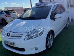 Blanco Usado 2012 Toyota Auris Active Berlina | 6900 € (Precio justo)