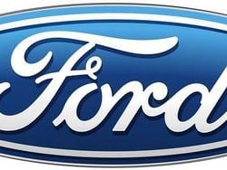 Verde Nuevo 2025 Ford Tourneo Courier Active Monovolumen | 28.900 €