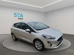 Gris Usado 2021 Ford Fiesta Trend Utilitario | 12.740 € (Precio justo)