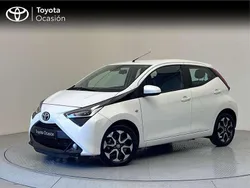Blanco Usado 2021 Toyota Aygo X-play Utilitario | 13.400 € (Precio justo)