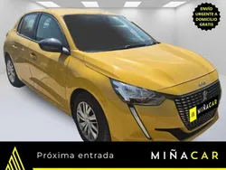 Amarillo Usado 2023 Peugeot 208 Active Utilitario | 11.025 € (Super precio)